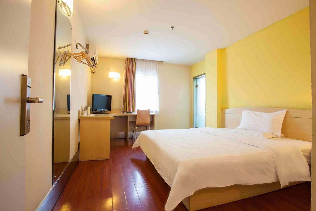 7Days Inn Zhongshan People'S Hospital Holiday Square Phòng bức ảnh